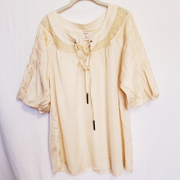 Sundance Lace Yoke Tunic Top - Picture 2 of 8